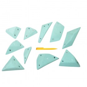 un mixe de 15 prises d'escalade aux formes geometrique