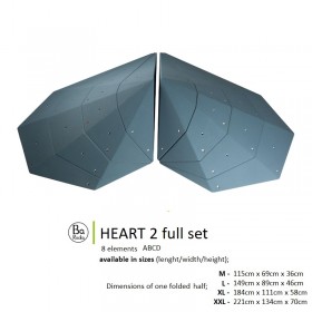 gros volume d'escalade à assembler en forme de coeur